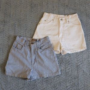 🤍Vintage Levi and Express Denim Shorts🤍
